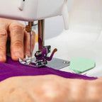 Magnetic seam guide for sewing machine
