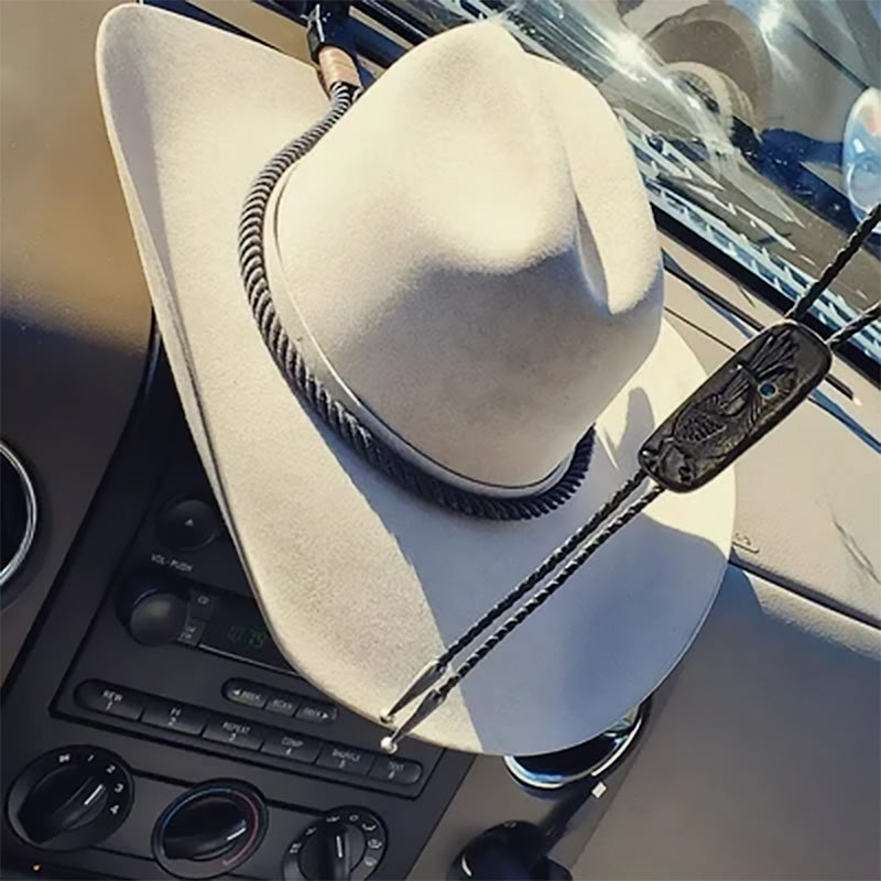 Cowboy hat mounts for your vehicle