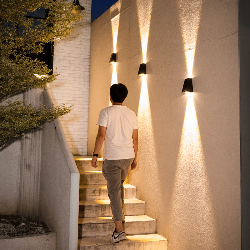 Modern LED outdoor wall light with up & down light – Waterproof wall lamp for house facade and entrance area