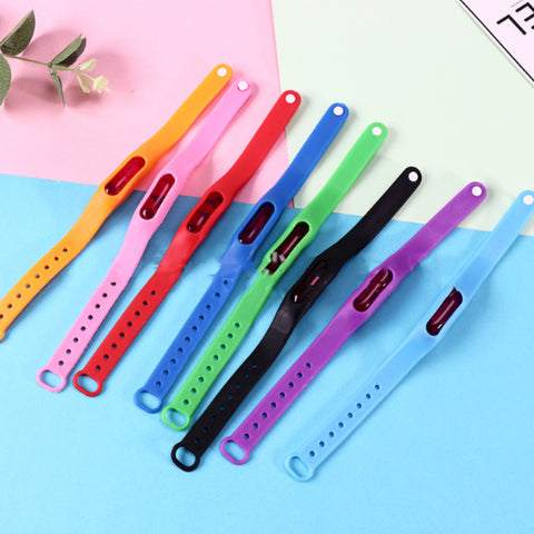 Mosquito repellent bracelet