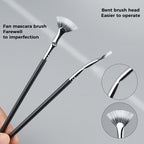 Wavy Eyelash Brush