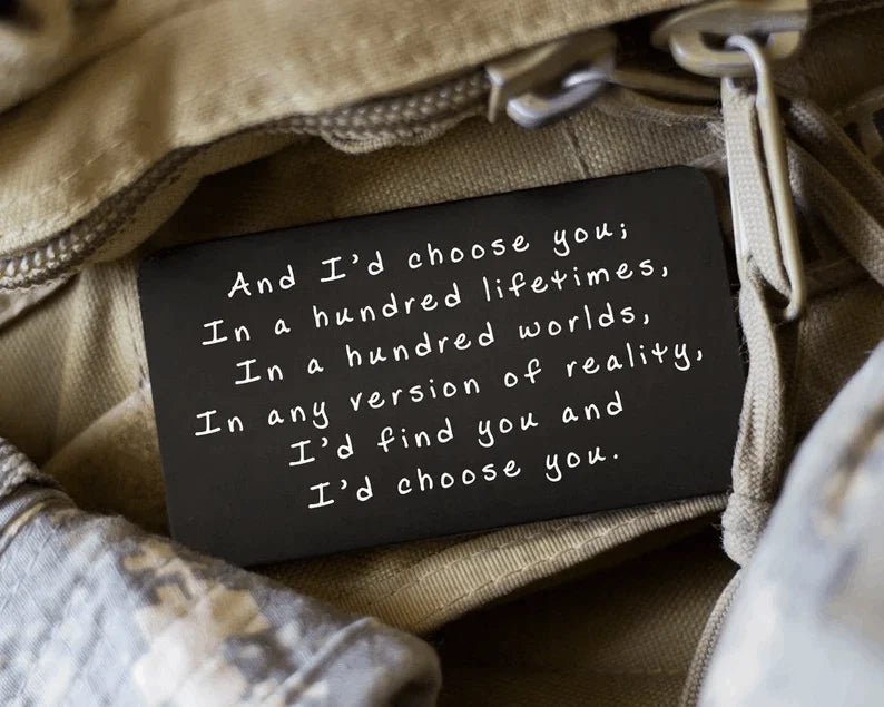 Anniversary gifts for couples, long-distance use wallet card for him