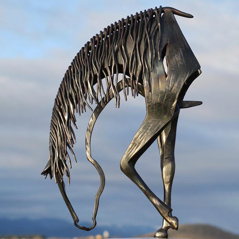 Horse sculpture decoration