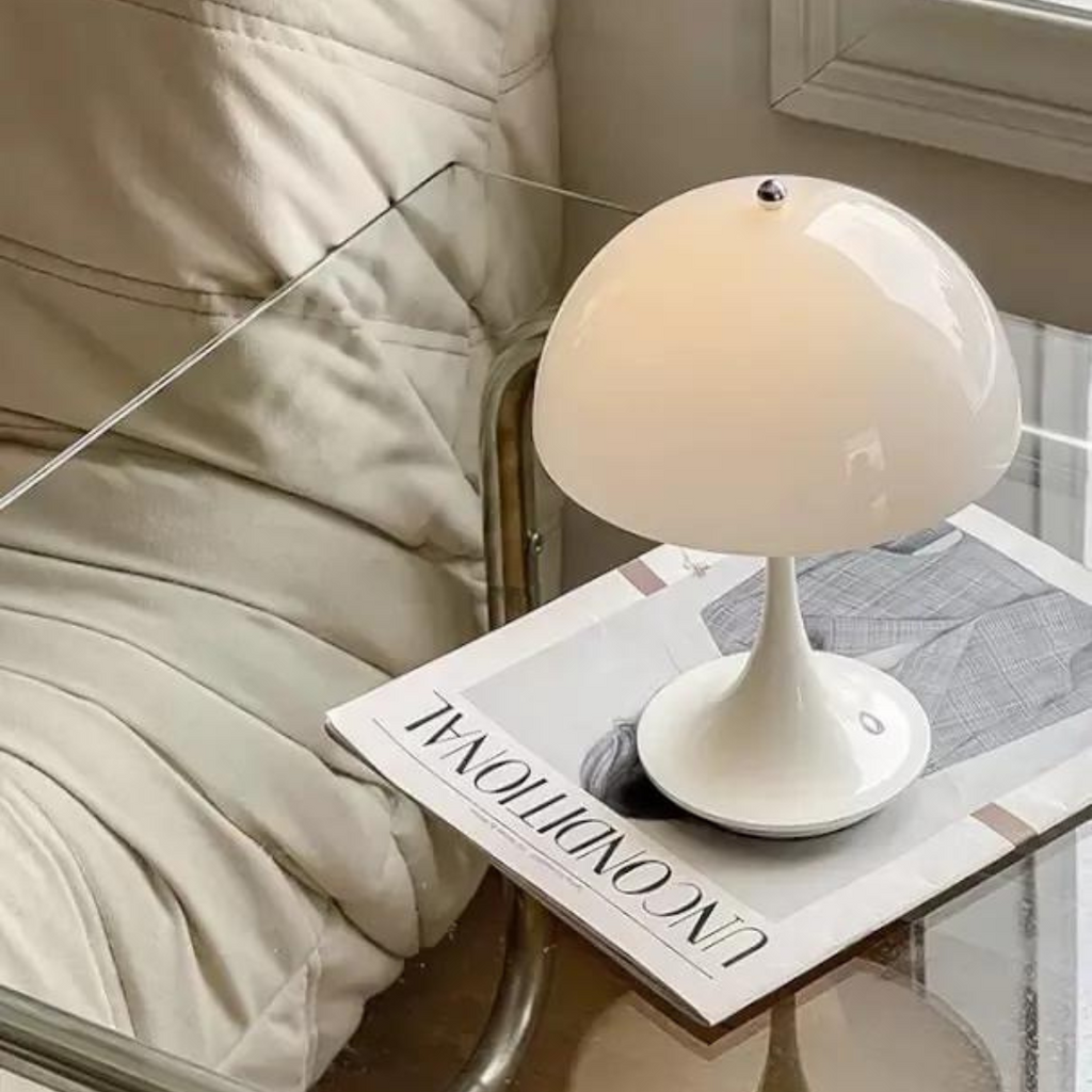EclatéAura Table lamp | Elegant battery LED bedside lamp