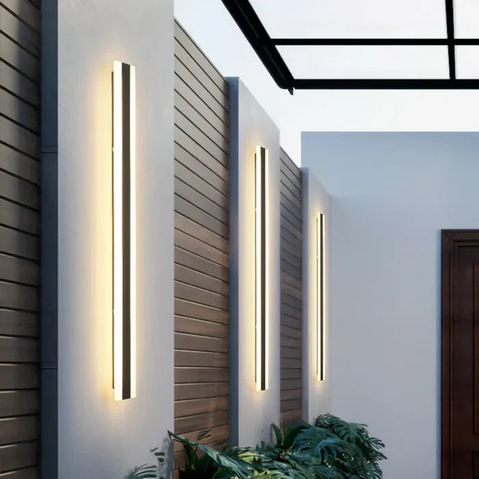 RainGuard Light - Sustainable Weather-resistant Wall Lamp