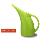 Practical watering can for the garden – Ergonomic design and easy handling