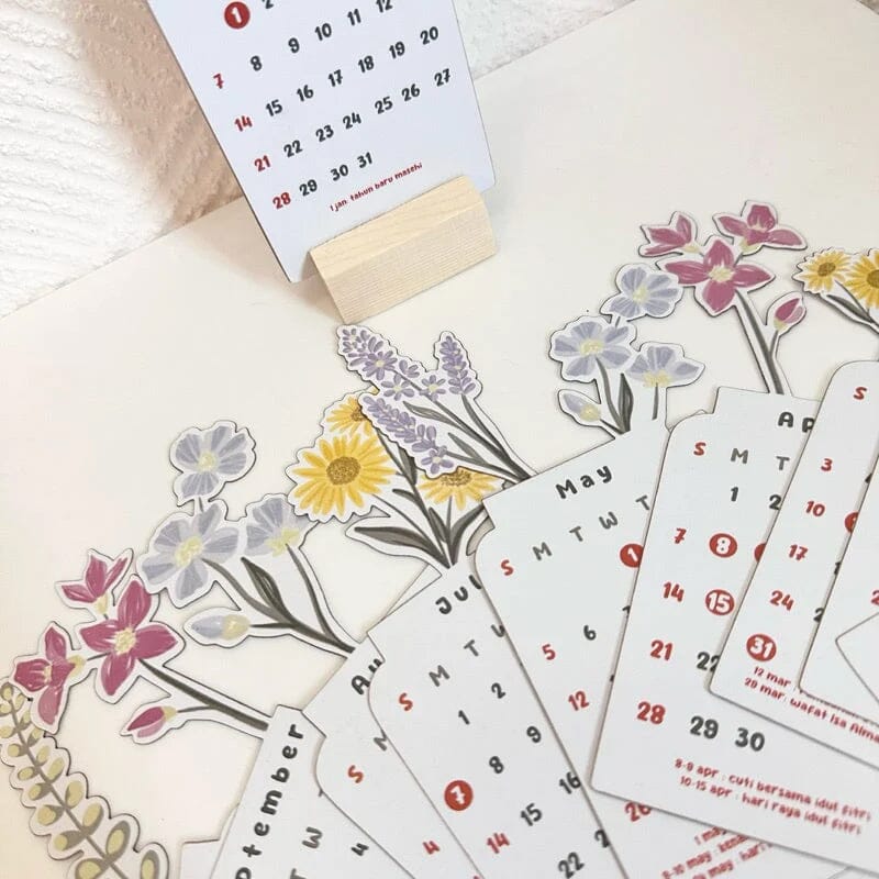 2024 Desk Calendar with Wooden Frame