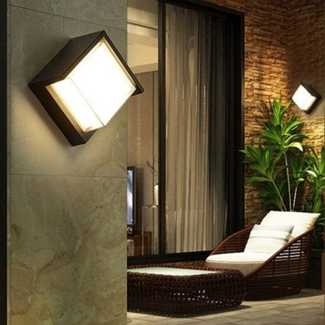 Outdoor Wall Lamp with Motion Sensor and Energy-Efficient LED