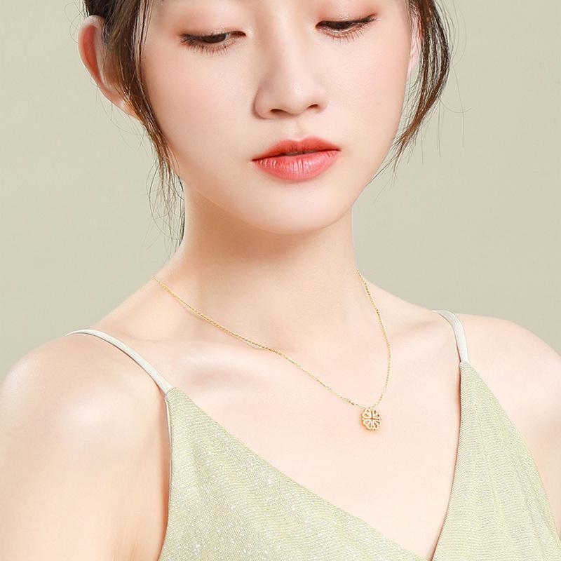 Hollow Four Leaf Clover Necklace