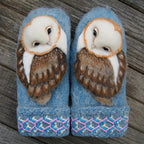 Handknitted Nordic gloves made of wool with owls