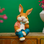 Sitting rabbit sculpture for playful and modern desk or shelf decoration