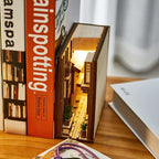 Assembly kit for DIY shelf decoration