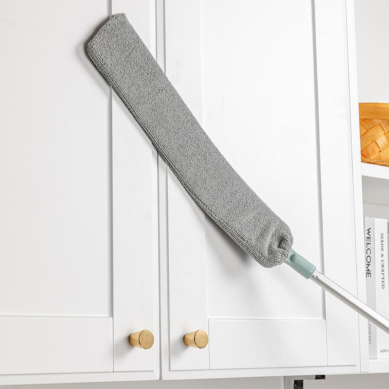 Multifunctional expandable microfiber cloth duster gap wiper