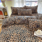 Luxury Duvet Cover with Leopard Print