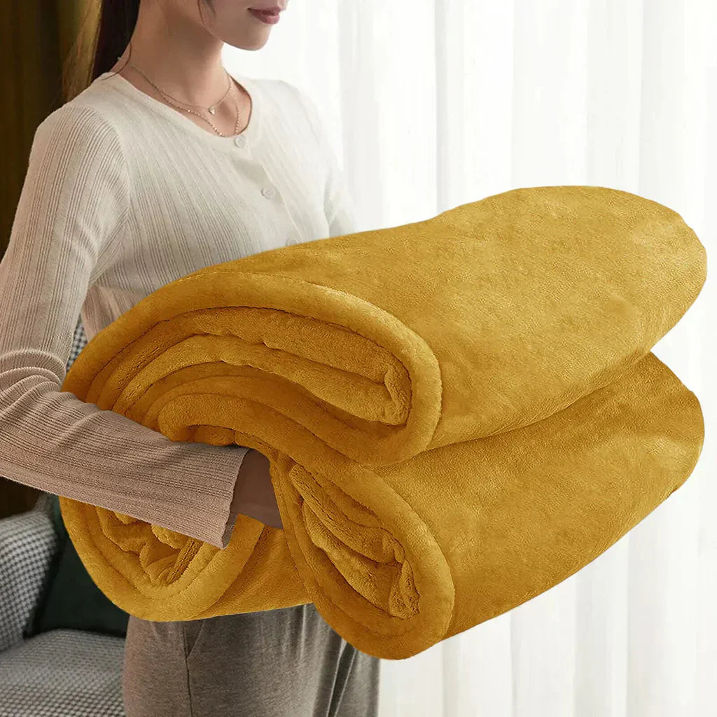 Maxime | Cozy Fleece Blanket for All Seasons - Extra Soft and Warm