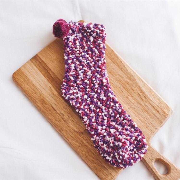 Comfy Gift Pom Pom Cupcake Socks