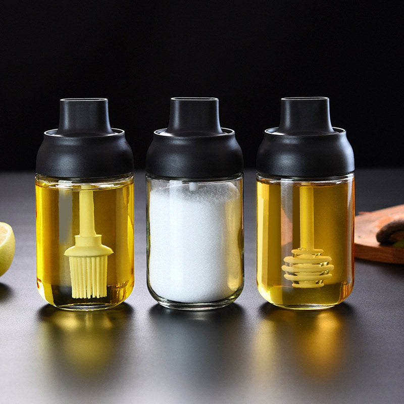 Spice jar with spoon