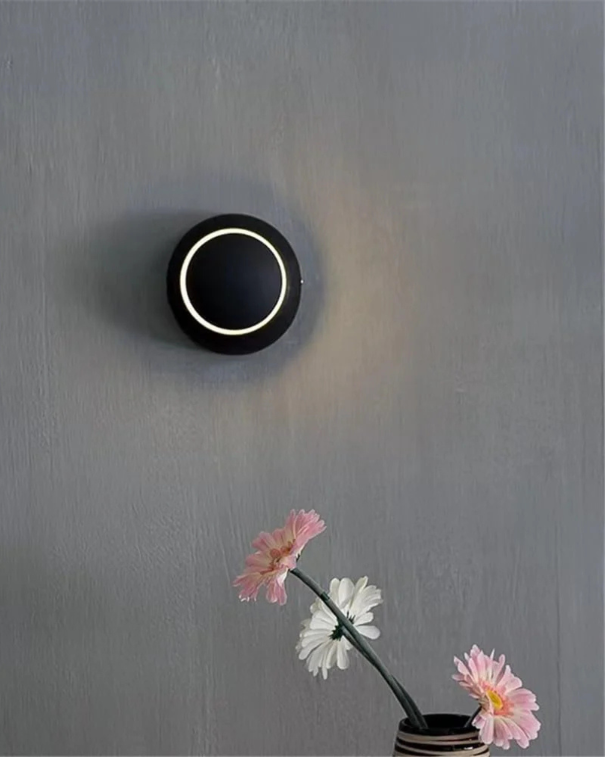 Modern Wall Lamp with Halo Light Circle Ambient Lighting