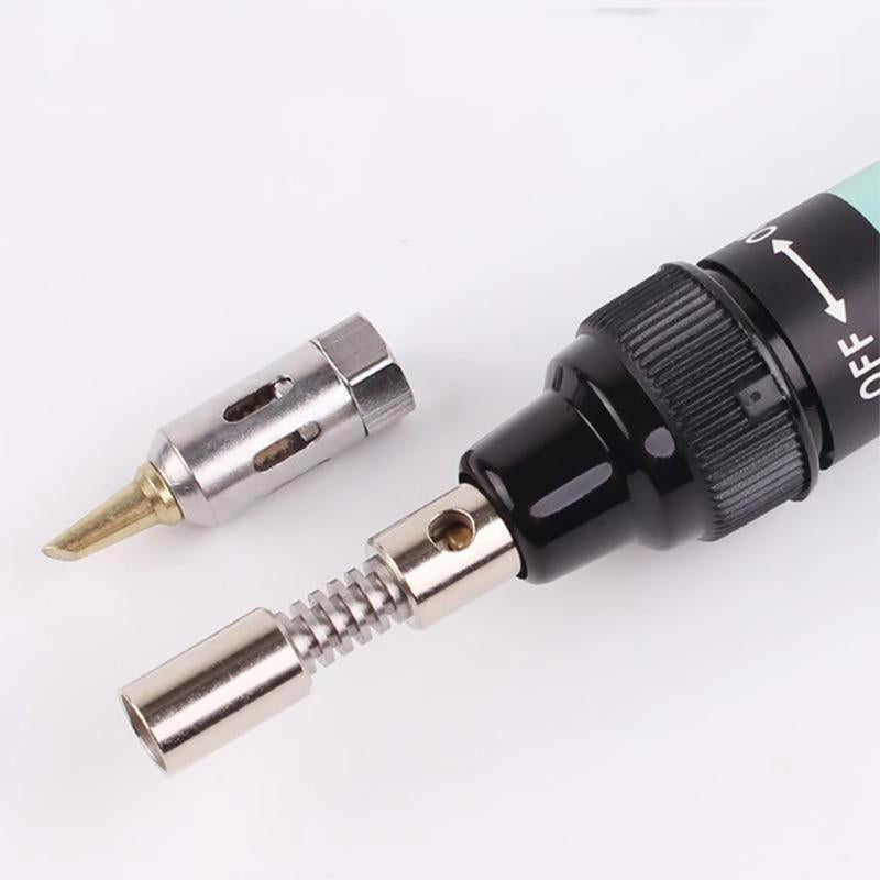 Portable welding tool with burner