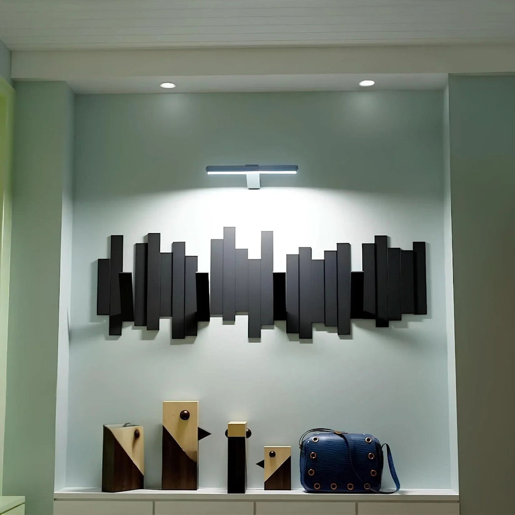 Wireless & stylish for any gallery wall