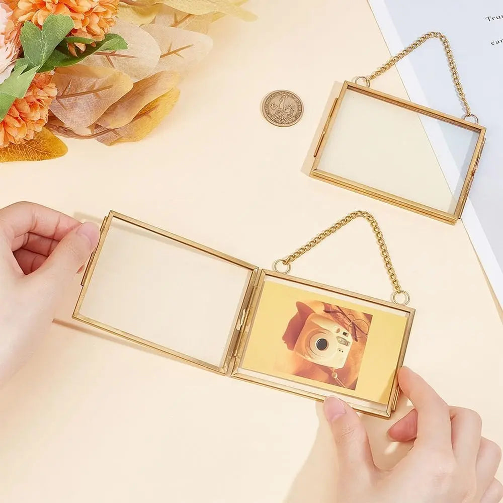 2 piece set mini hanging frames – Stylish for your memories