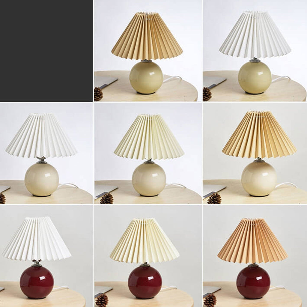 Nordic minimalist 1-light table lamp made of ceramic with pleats