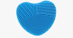 Heart-Shaped Silicone Cosmetic Brush Cleaner Plate Convenient and Easy to Use - Cleans Your Brushes Gently!