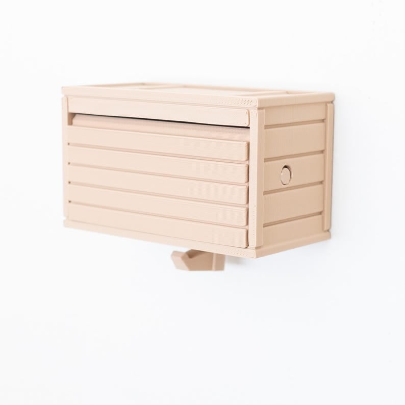 KinetiKey — Transforms key chaos into stylish control and calm