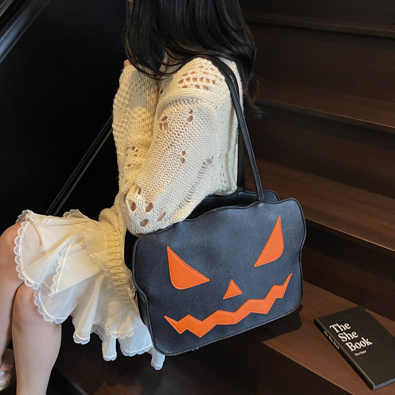 Halloween Messenger Bag – Shoulder bag in Black and Orange Spooky Style