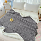 Cozy Luxe – Soft Fleece Blanket with Butterfly Design
