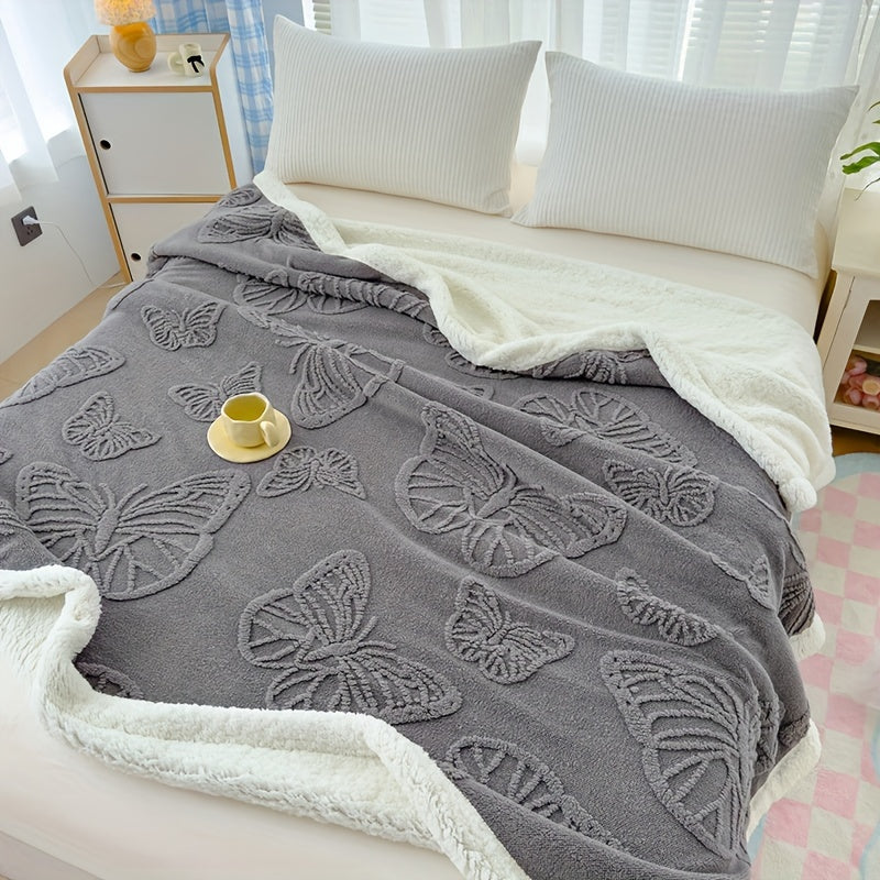 Cozy Luxe – Soft Fleece Blanket with Butterfly Design