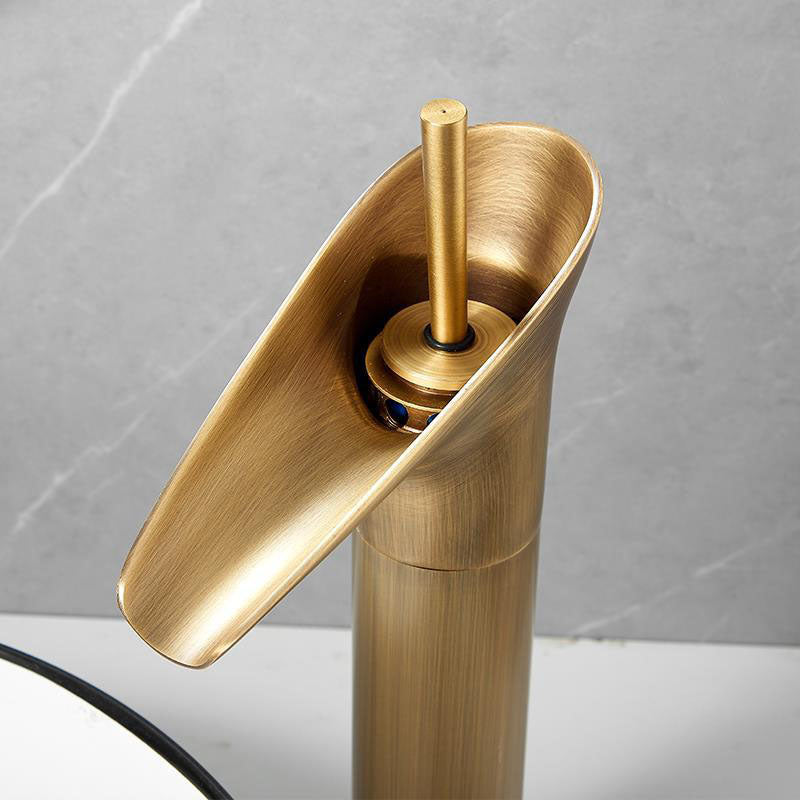 Copper single cold outdoor anti-freeze cold and hot antique faucet