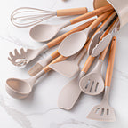 Wooden Handle Silicone Kitchenware 12-Piece Set Storage Barrel Non-Stick Cooking Tools