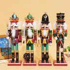 丨 Classic Wooden Nutcracker Doll