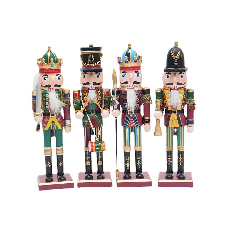 丨 Classic Wooden Nutcracker Doll