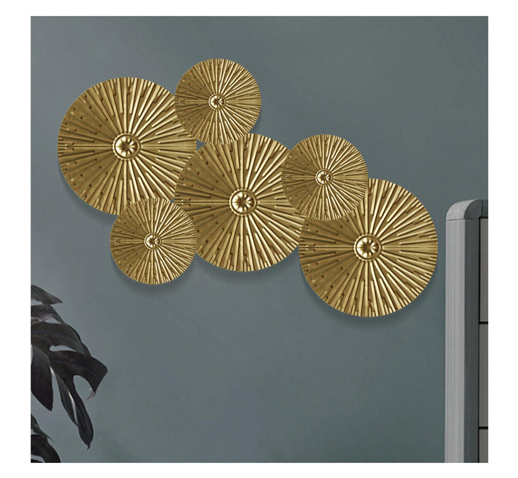 Luxurious Gold Iron Wall Plate