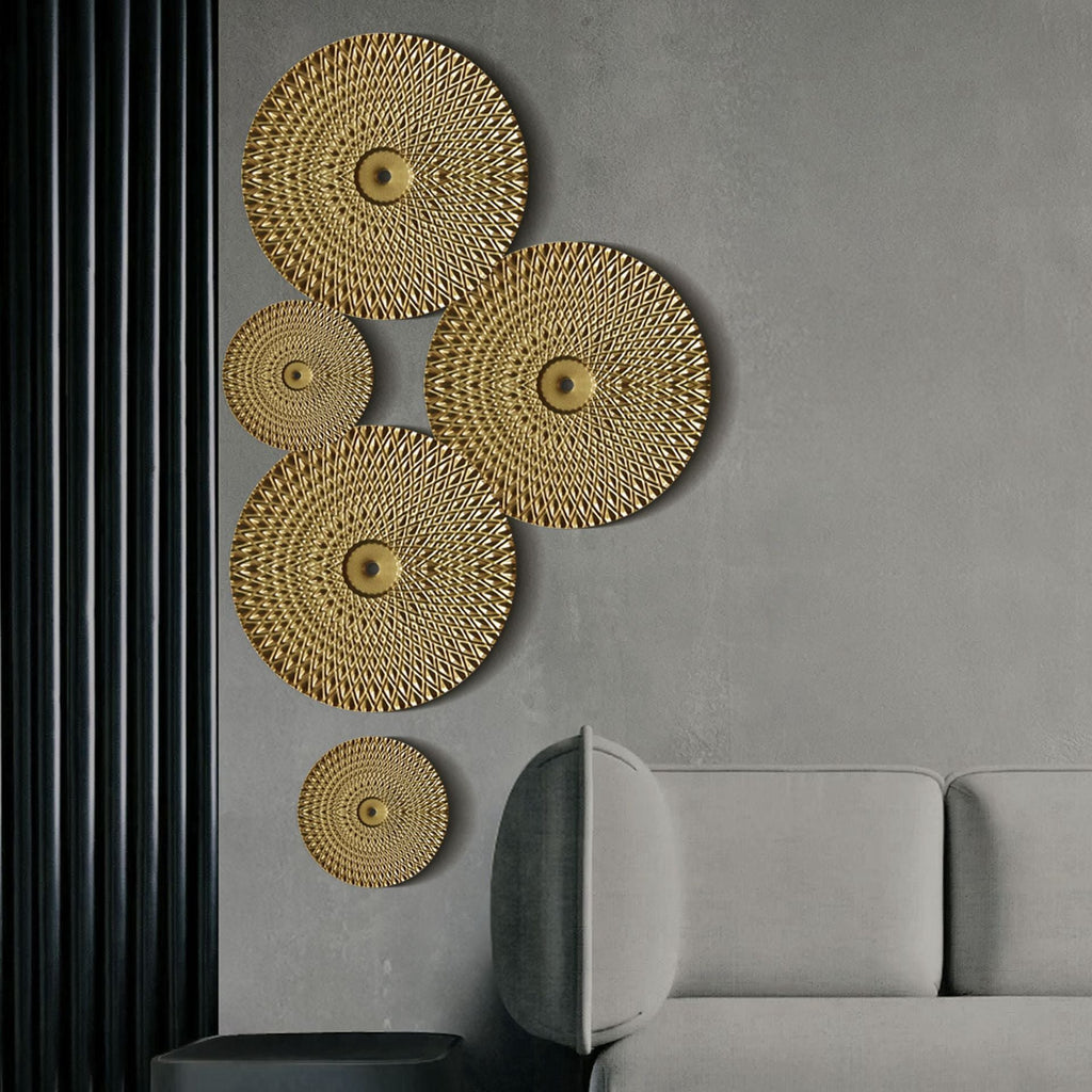 Luxurious Gold Iron Wall Plate