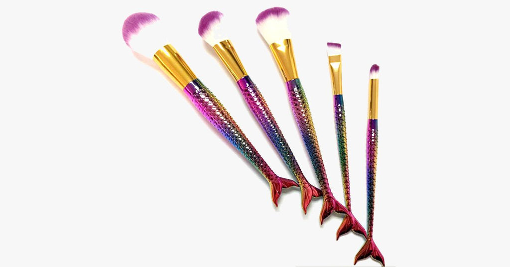 Mermaid Brush Set with 5 Brushes - Gives you the look you desire!