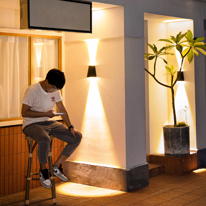 Modern LED outdoor wall light with up & down light – Waterproof wall lamp for house facade and entrance area