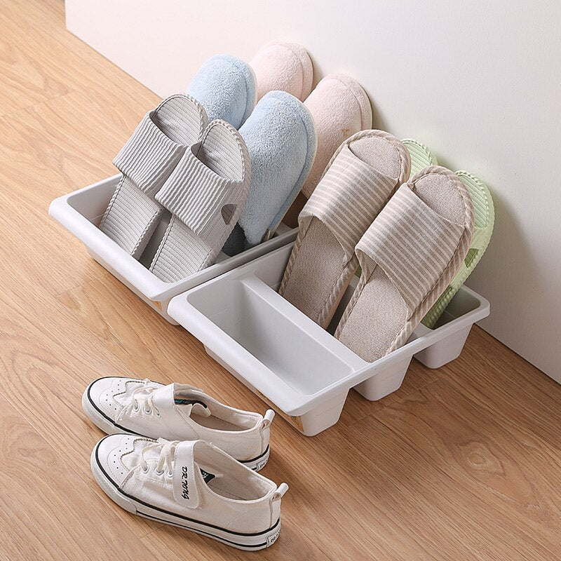 Simple, lightweight, modern shoe rack