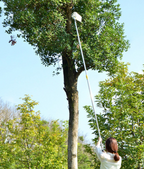 Harvest aid for fruit – Practical fruit grabber tool for trees and bushes