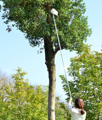 Harvest aid for fruit – Practical fruit grabber tool for trees and bushes