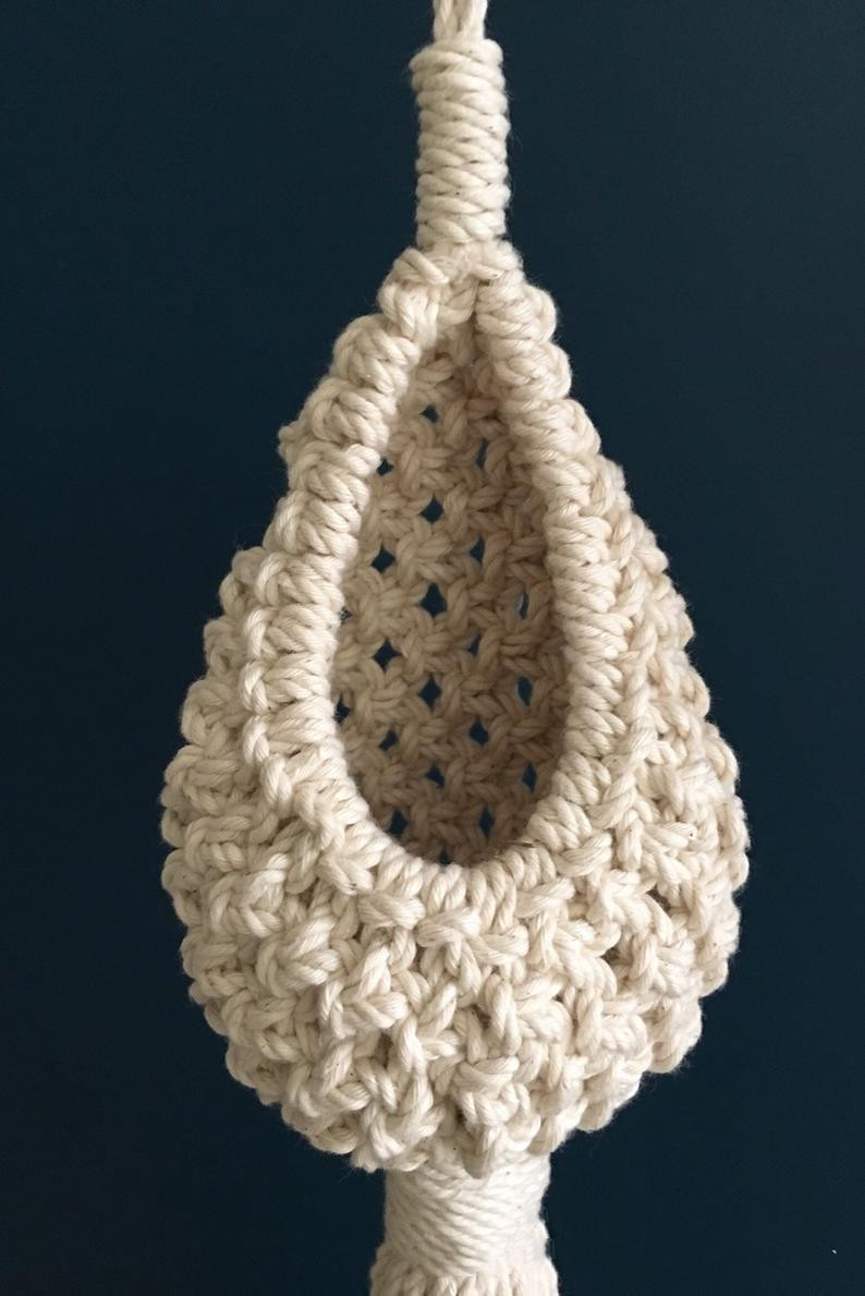 Handmade Macrame Plant Hanger – Decorative Suspension for Plants in Boho Style