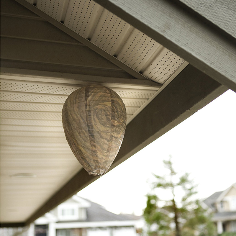 Wasp Nest Defense Lamp – Hanging Protection Net Against Wasps and Insects