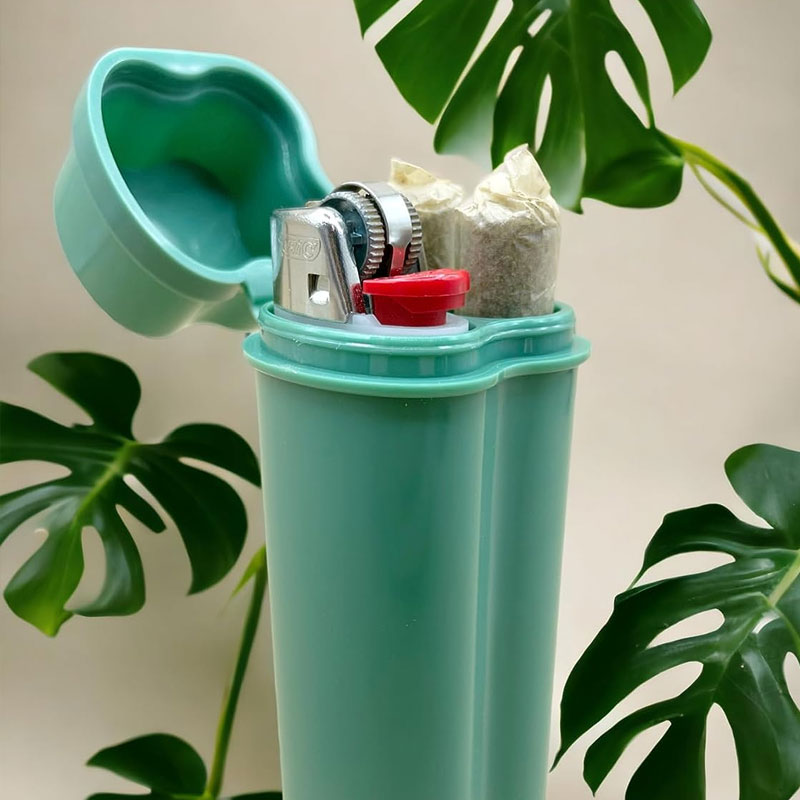 One-piece Flip Top Cigarette Case