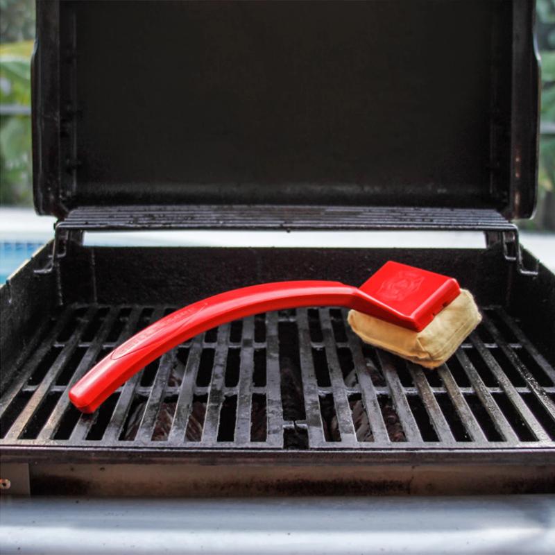 Grill brush