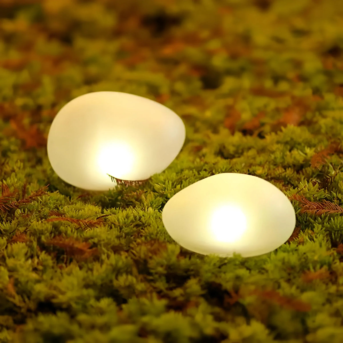 GlowGems – Sun-Charged Decorative Garden Lights