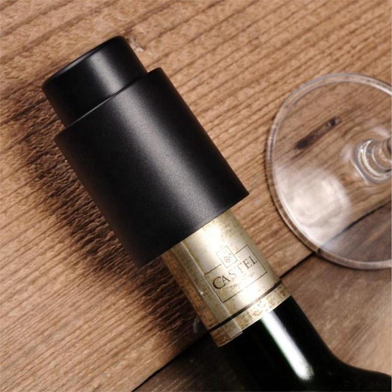 Wine bottle stopper