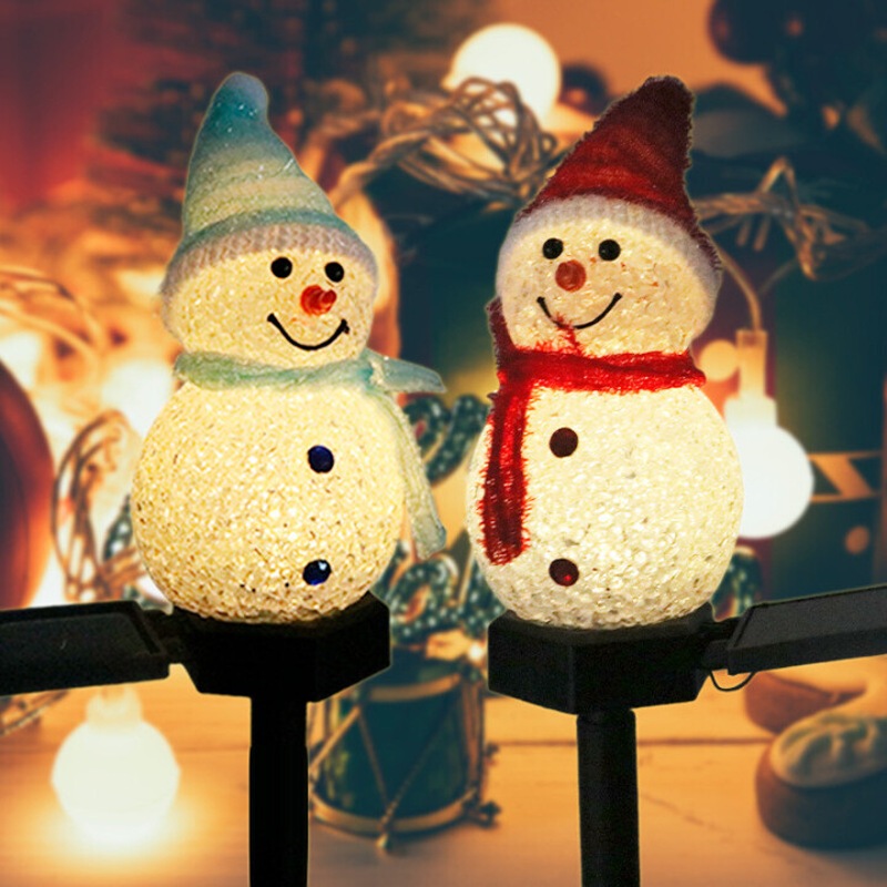 Solar light snowman
