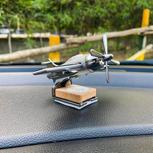 Solar Cessna Airplane With Unique Scent